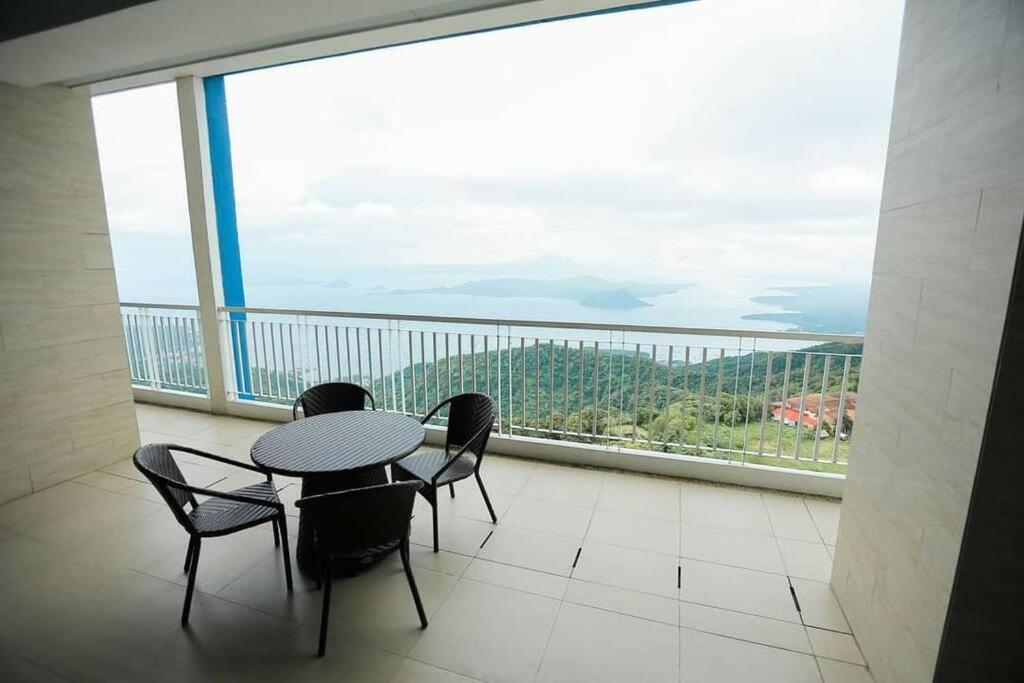 A2J Executive Studio Suite Near Skyranch & Malls Tagaytay Tagaytay City ภายนอก รูปภาพ