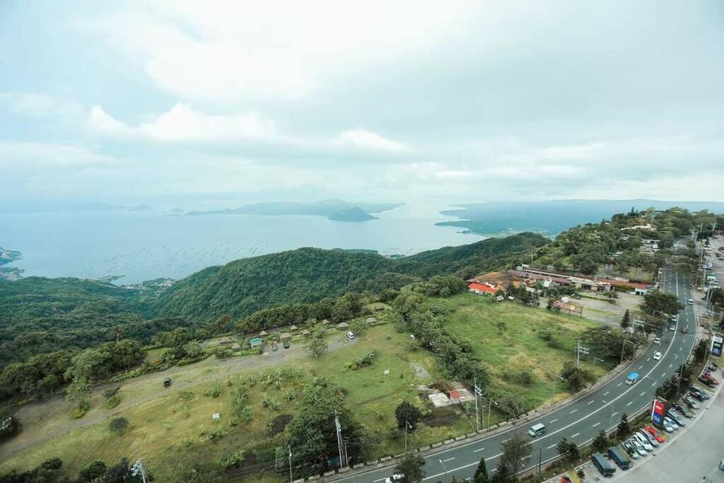 A2J Executive Studio Suite Near Skyranch & Malls Tagaytay Tagaytay City ภายนอก รูปภาพ