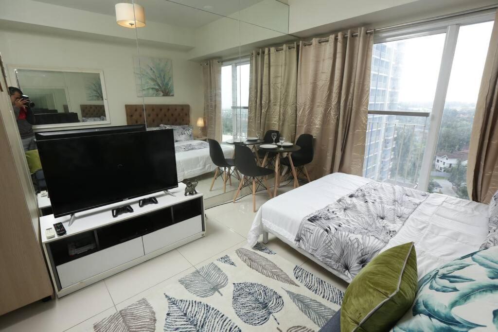 A2J Executive Studio Suite Near Skyranch & Malls Tagaytay Tagaytay City ภายนอก รูปภาพ